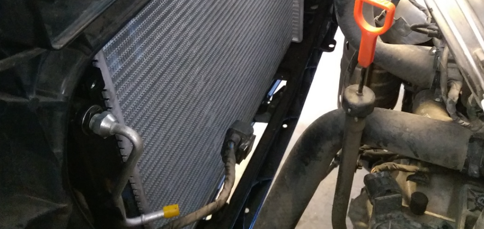  High-Performance Car Radiator 