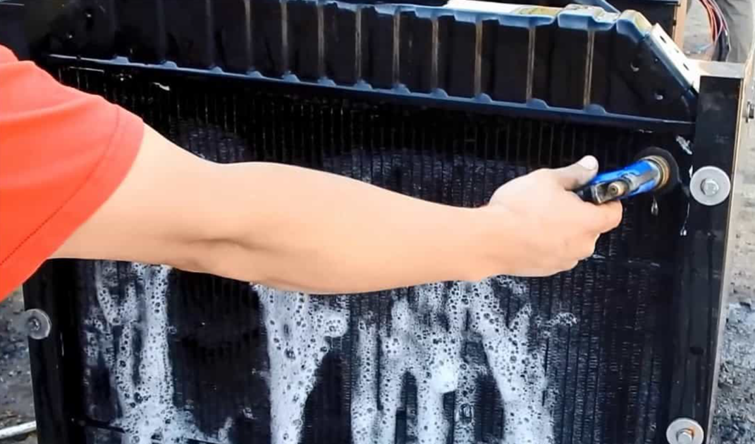  Car radiator cleaning method